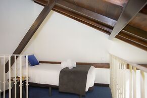 Casual Ilbira Granada Hotel