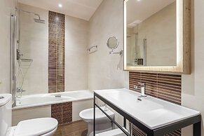 Room Mate Leo, Granada