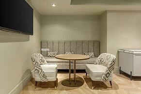 Room Mate Leo, Granada