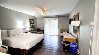 Okanagan Seasons Resort