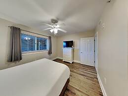 Emerald Beach Resort by Southern Vacation Rentals