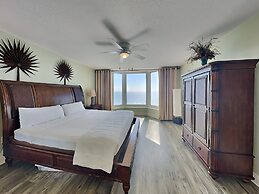 Emerald Beach Resort by Southern Vacation Rentals