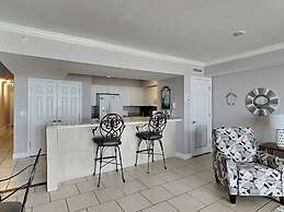 Emerald Beach Resort by Southern Vacation Rentals