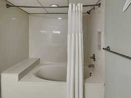 Emerald Beach Resort by Southern Vacation Rentals