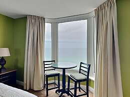 Emerald Beach Resort by Southern Vacation Rentals