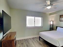 Emerald Beach Resort by Southern Vacation Rentals