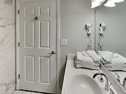 Emerald Beach Resort by Southern Vacation Rentals