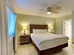 Emerald Beach Resort by Southern Vacation Rentals