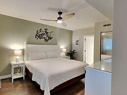 Emerald Beach Resort by Southern Vacation Rentals