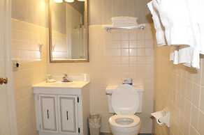 Waynebrook Inn, Est 1865