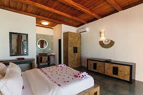 Coral Rocks Hotel & Restaurant
