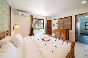Coral Rocks Hotel & Restaurant