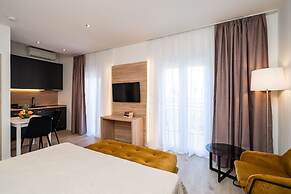 Bacan Serviced Apartments