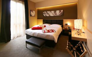UNAHOTELS Villa dei Platani Foligno