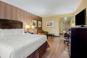 La Quinta Inn & Suites by Wyndham Bel Air/I-95 Exit 77A