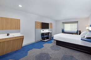 Microtel Inn & Suites by Wyndham Manchester