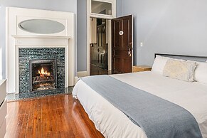 Hassinger Daniels Guest House