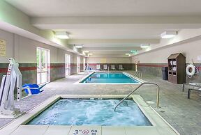 Comfort Suites At Virginia Center Commons