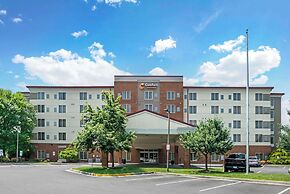 Comfort Suites At Virginia Center Commons