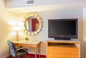 Comfort Suites At Virginia Center Commons