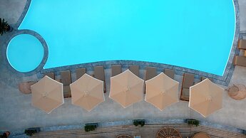 Creta Blue Boutique Hotel