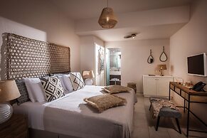 Creta Blue Boutique Hotel