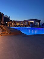 Creta Blue Boutique Hotel