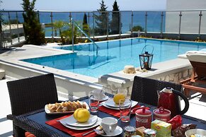 Blue Dream Luxury Villas