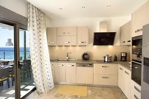 Blue Dream Luxury Villas