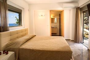 Blue Dream Luxury Villas