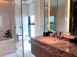 Fraser Suites Hanoi