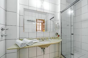 Infinity Copacabana Hotel