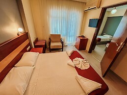 Hotel First Class