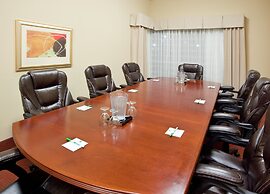 Holiday Inn & Suites Oakland Airport by IHG