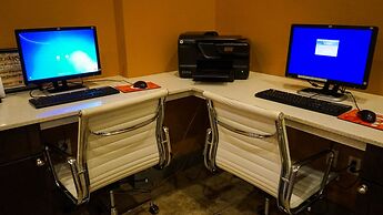 The Banyan Hotel Fort Myers, Tapestry Collection by Hilton