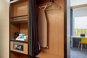 Aloft Charleston Airport & Convention Center