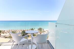 Iberostar Waves Bahía de Palma -Adults Only