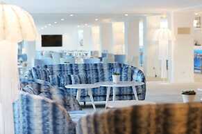 Iberostar Waves Bahía de Palma -Adults Only