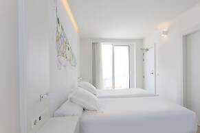 Iberostar Waves Bahía de Palma -Adults Only