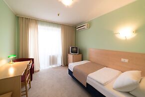 Express hotel