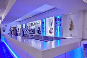 Sandos Benidorm Suites