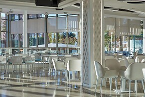 Sandos Benidorm Suites