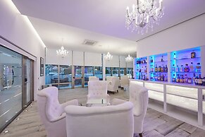 Sandos Benidorm Suites