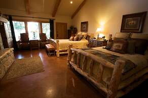 Wildcatter Ranch & Resort