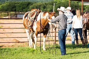 Wildcatter Ranch & Resort