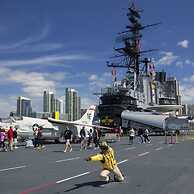 Courtyard by Marriott San Diego Airport/Liberty Station