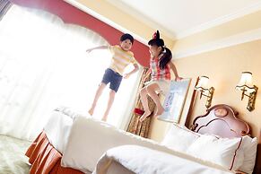 Hong Kong Disneyland Hotel