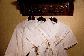 Hong Kong Disneyland Hotel