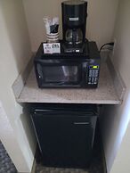 Comfort Suites Forsyth near I-75