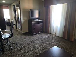 Comfort Suites Forsyth near I-75